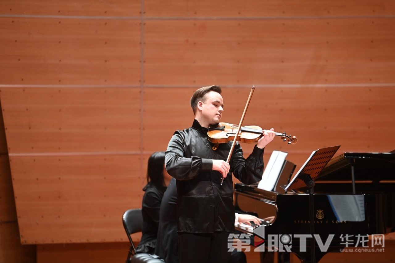 音乐会现场。记者 秦思思 摄 音乐会现场。记者 秦思思 摄